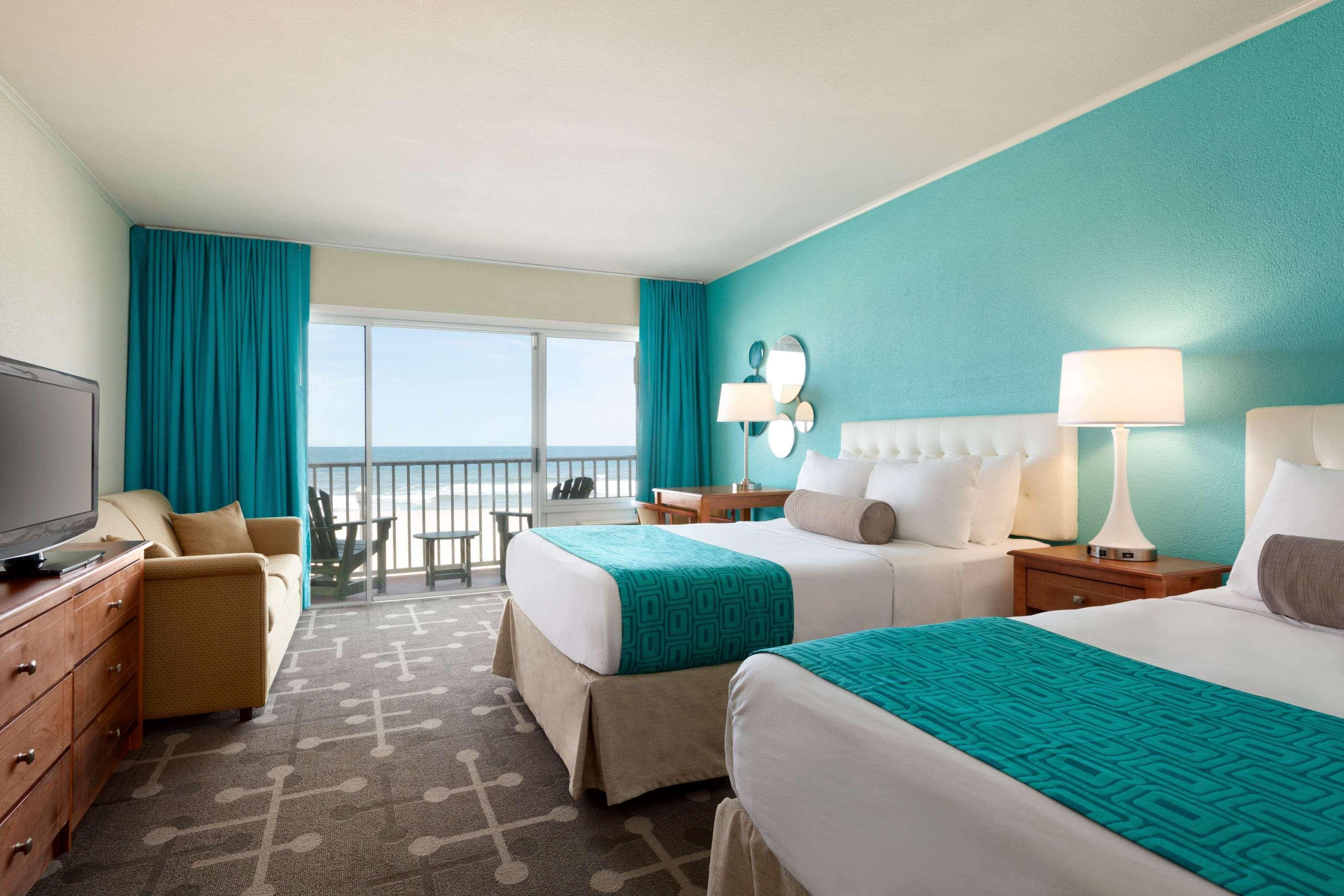 Howard Johnson By Wyndham Ocean City Oceanfront Exterior photo